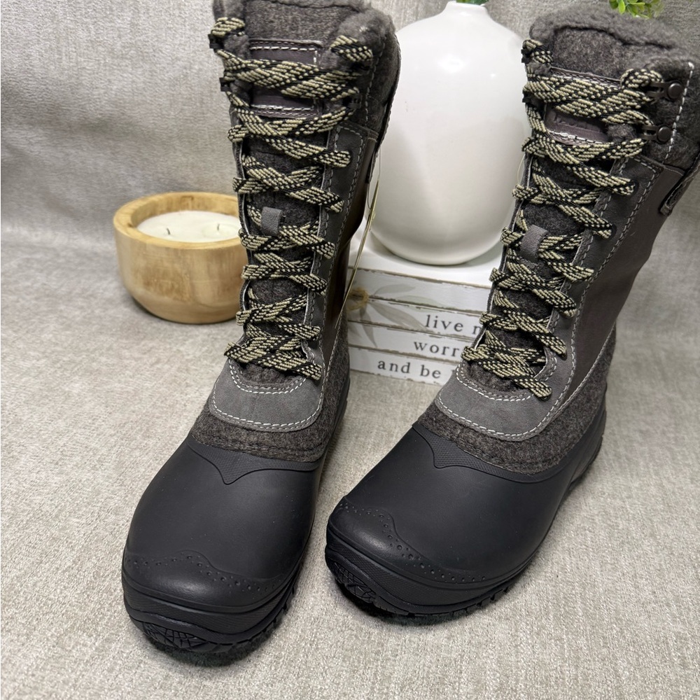 The North Face Women’s Winter Snow Boots Size 7 Brown Waterproof NWT No Box